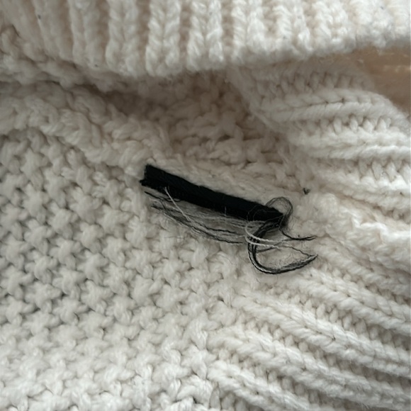 REITMANS Women’s Beige Cream Pullover Cowl Neck Turtleneck Sweater, Pullover - Picture 6 of 11